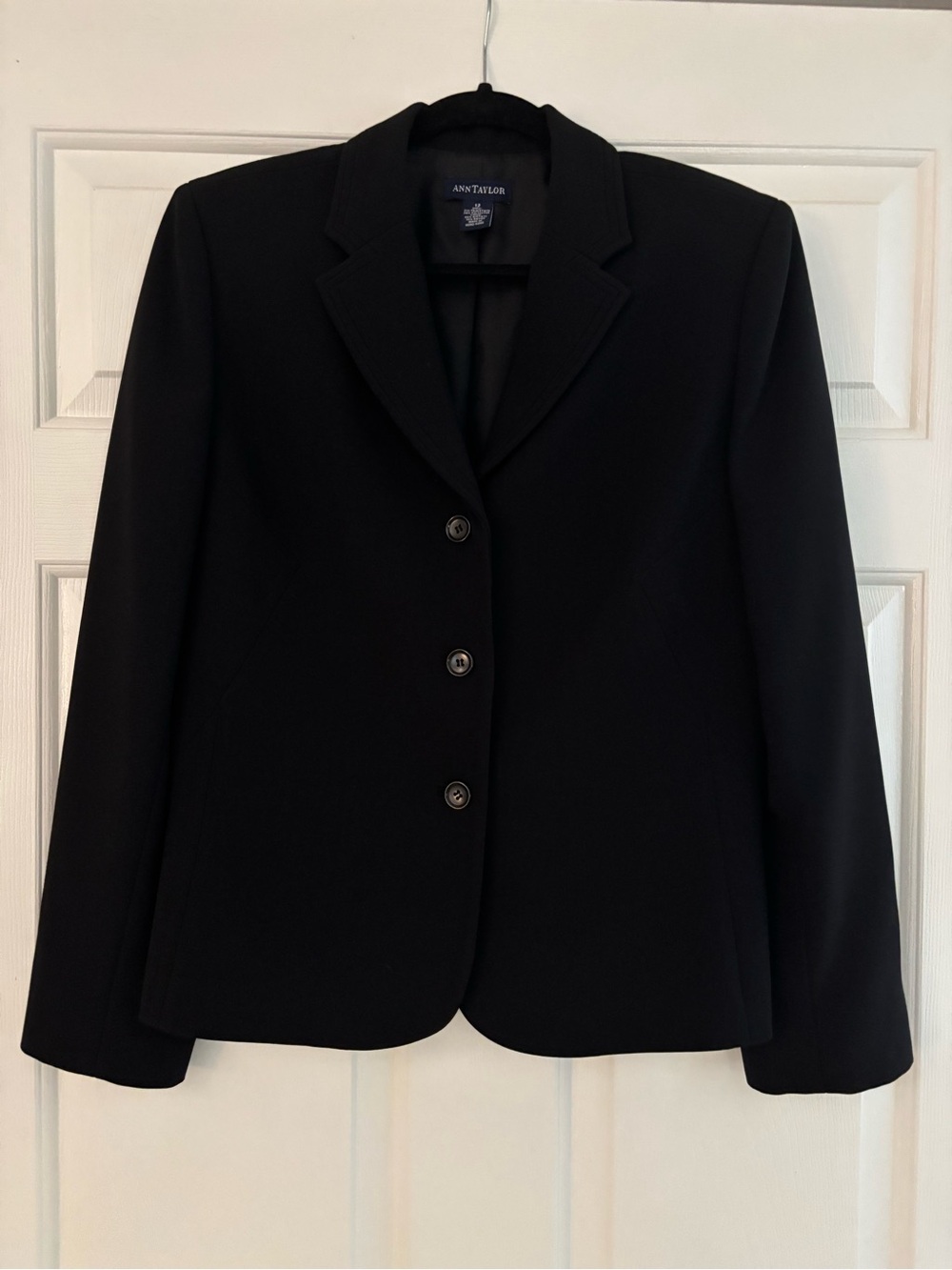 NWOT Ann Taylor black lined blazer/sport coat $128 - Size 12